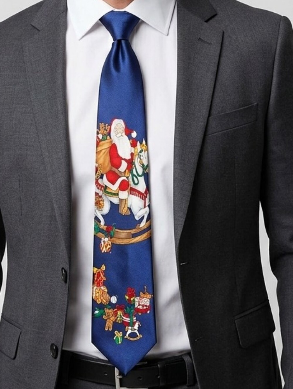 Holt Renfrew 100% SILK tie